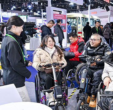 展商地域構(gòu)成：國(guó)際31%，國(guó)內(nèi)69%